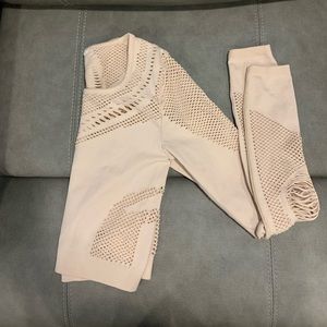 Alo long sleeve crop top